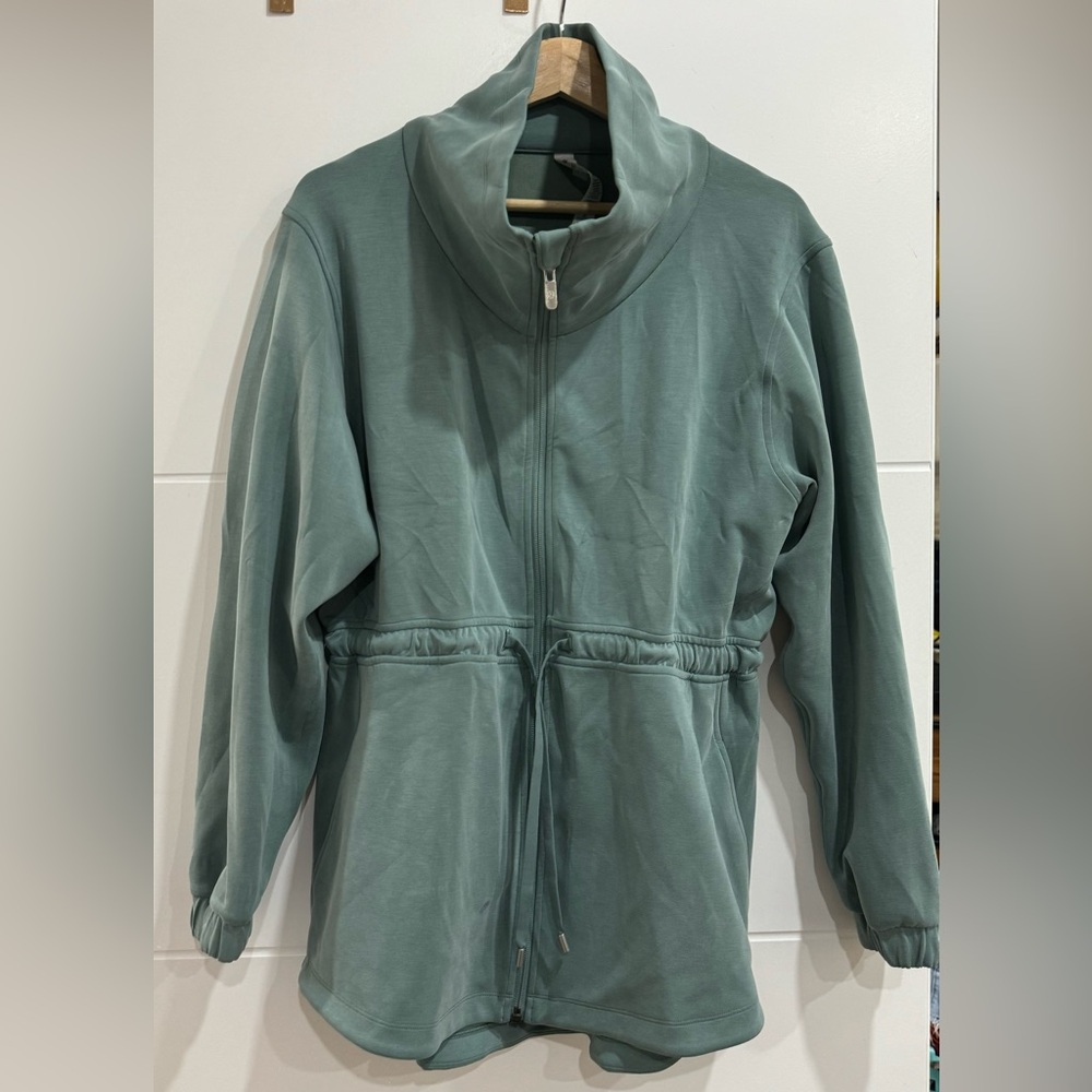 Lululemon Softstreme Cinch Waist Jacket